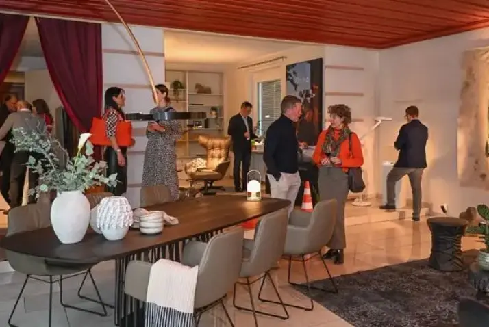 Das Event "Villa meets Design" in einer Villa im Römerweg in Augsburg