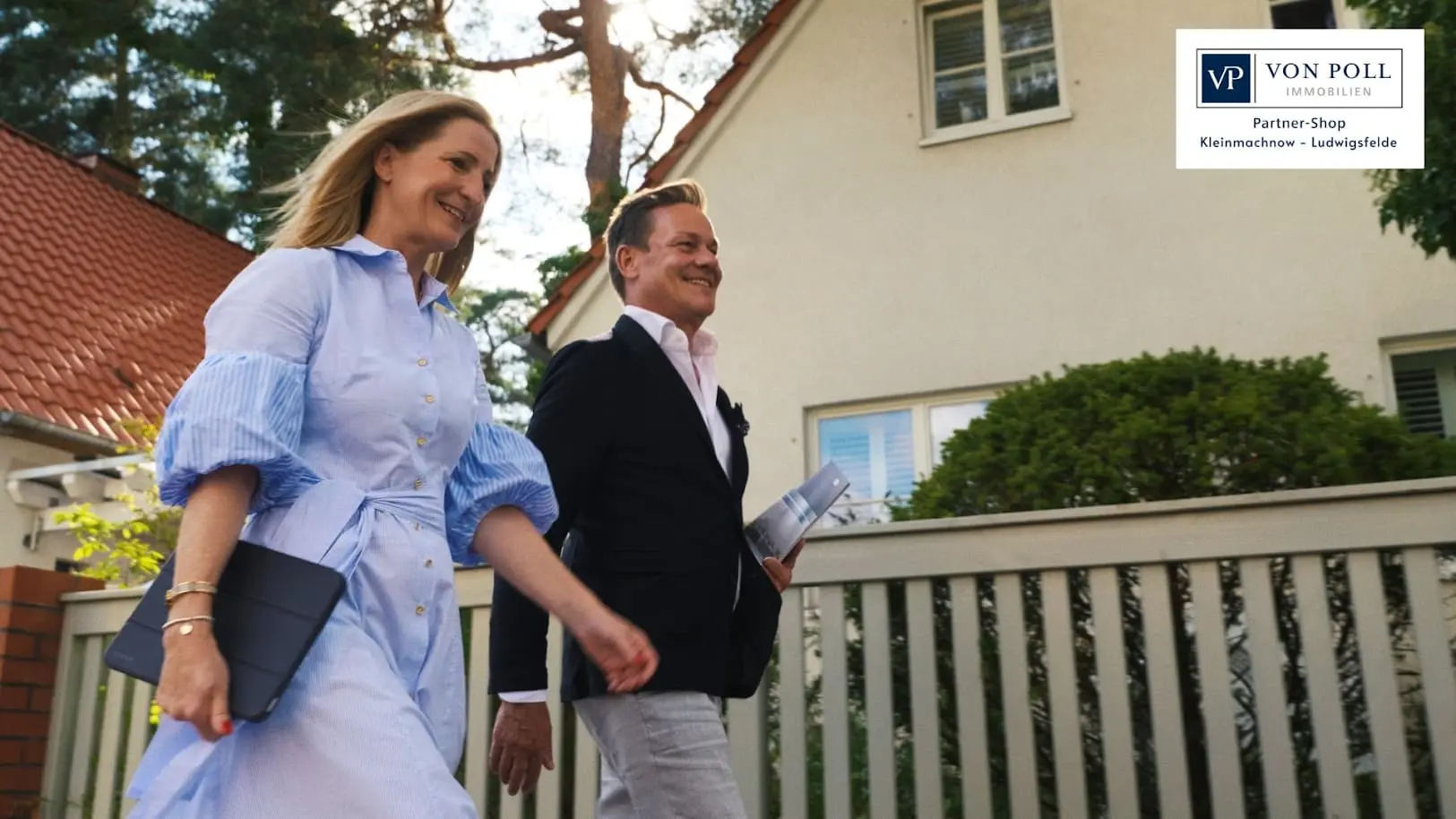 von Poll Immobilien Kleinmachnow: Ihr persönlicher Partner für den Immobilienverkauf, von der Bewertung bis zur Schlüsselübergabe beim Notar.