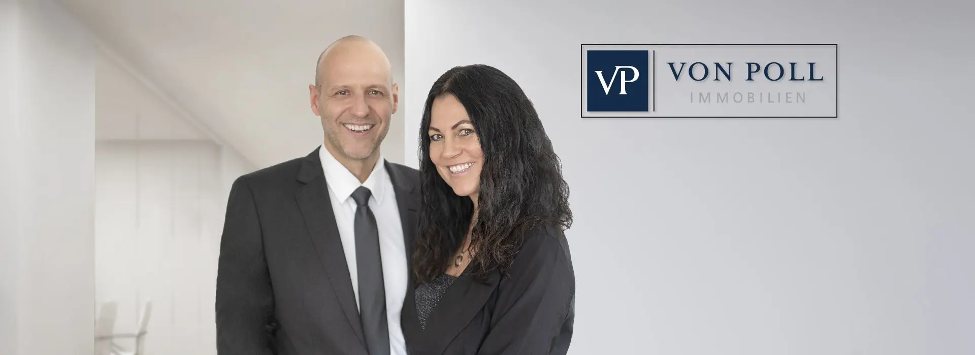 VON POLL IMMOBILIEN - Agente inmobiliario Linz (Austria) - Foto de equipo