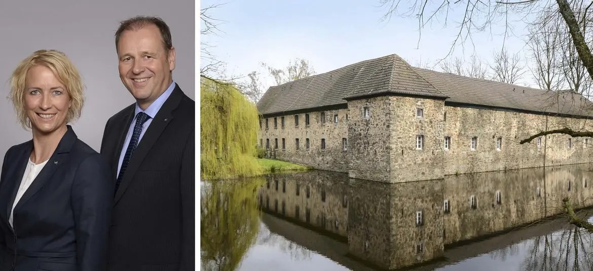 VON POLL IMMOBILIEN - Agente immobiliare Langenfeld - Foto di squadra