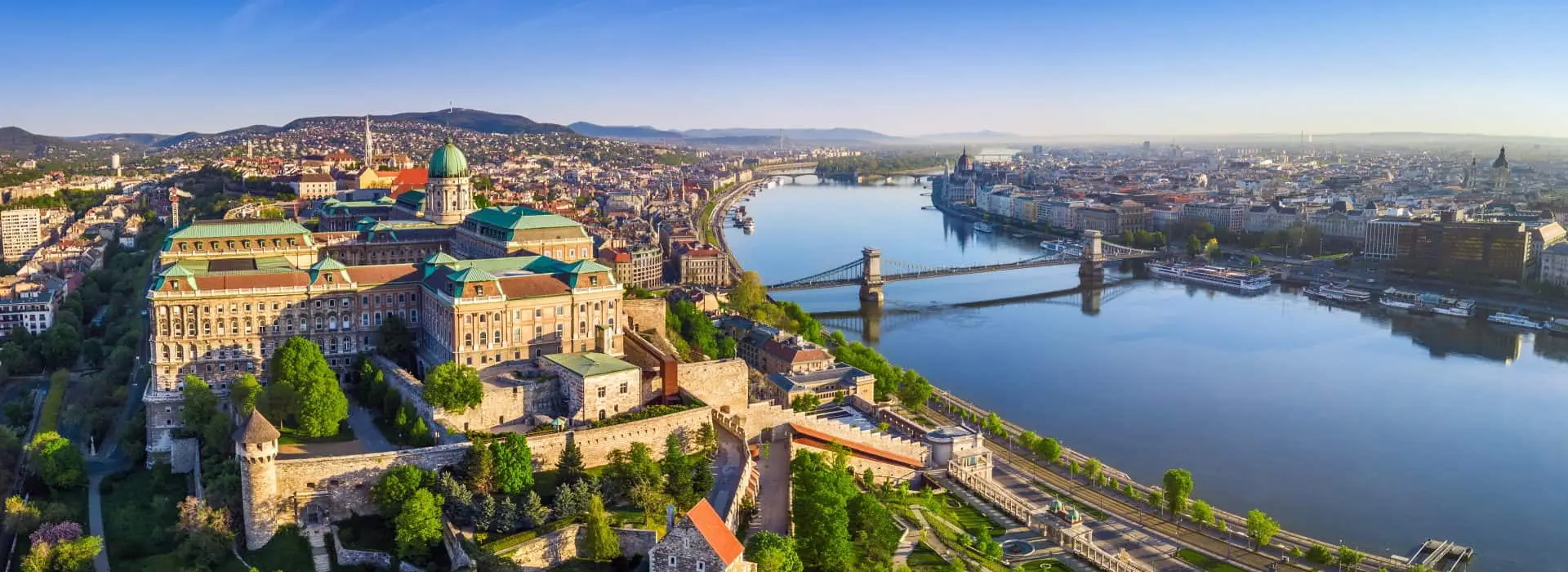 VON POLL IMMOBILIEN - Ingatlanközvetítő Budapest - Csapatkép