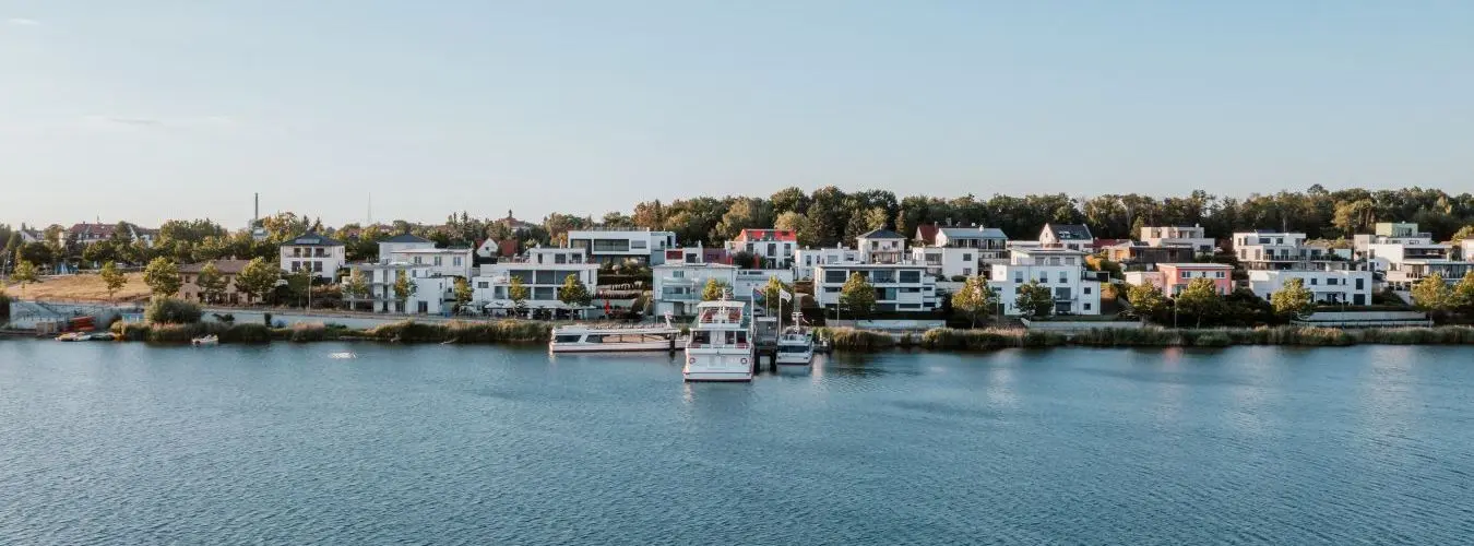Blick auf den Markkleeberger See, Leipziger Neuseenland 