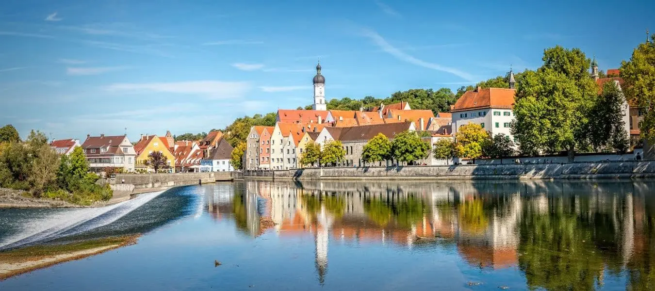 Panoramablick über die historische Altstadt von Landsberg am Lech