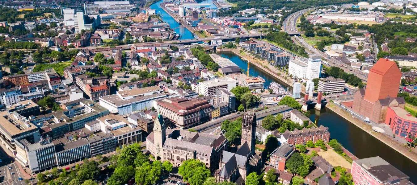 Die Skyline von Duisburg in Deutschland
