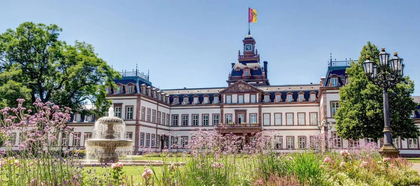 Blick auf Schloss Philippsruhe in Hanau.