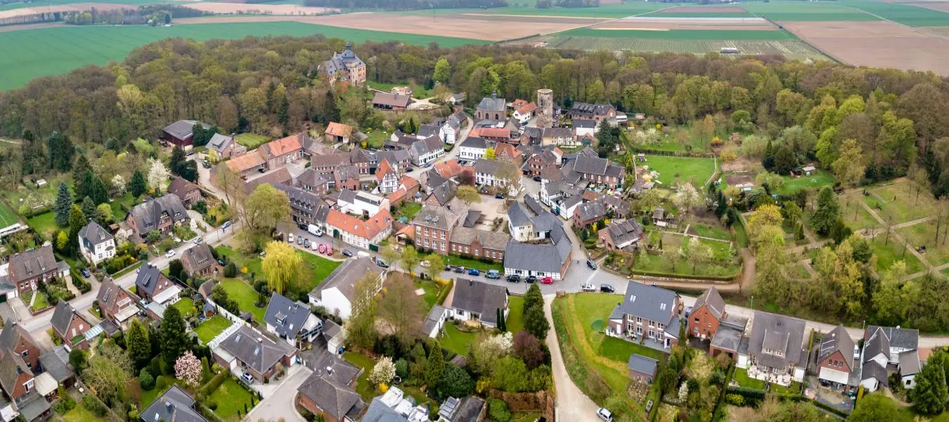 Blick auf die Altstadt von Liedberg in Korschenbroich.