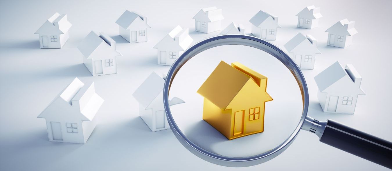 Immobiliensuche mit der Lupe