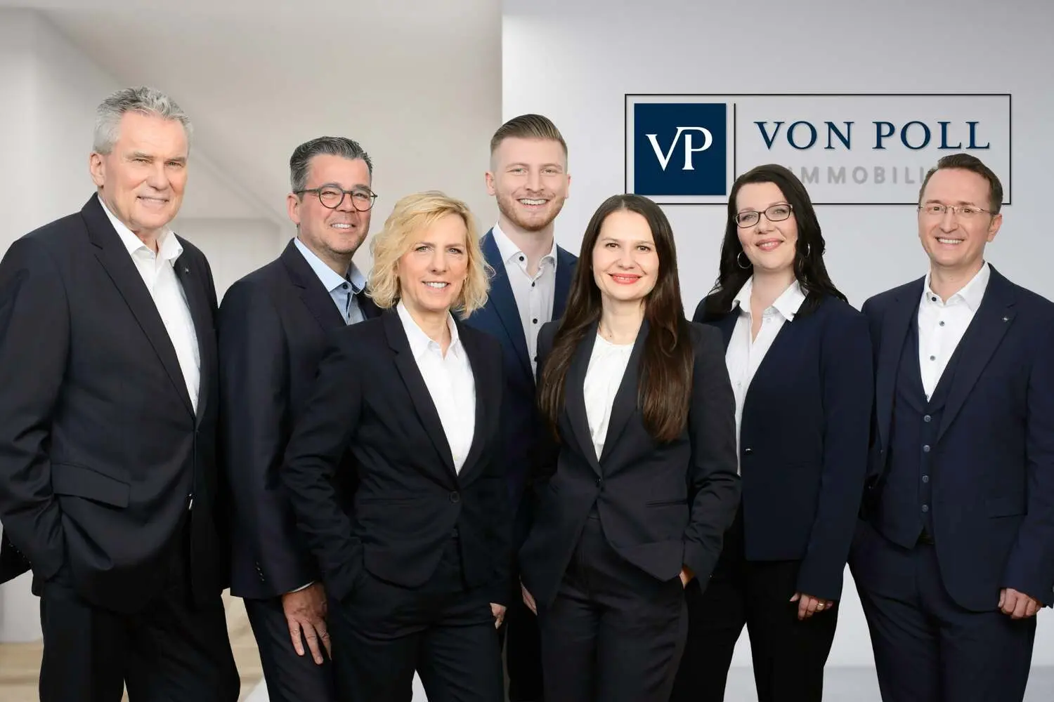 Teambild VON POLL IMMOBILIEN Berlin Treptow-Köpenick