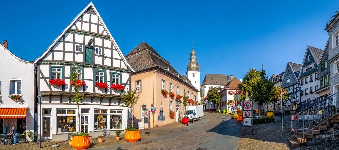 DI POLL IMMOBILIEN Arnsberg