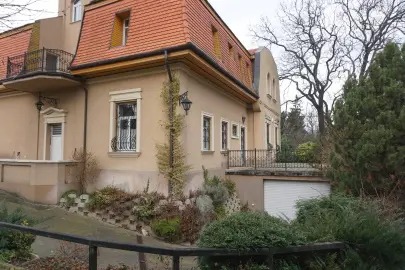 Der Erzbischof von Esztergom verbrachte seinen Urlaub auch im Villenviertel von Mátyásföld