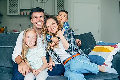 VON POLL IMMOBILIEN Oberer Zürichsee – Shop-Blog Hero Image – Maklerbeauftragung