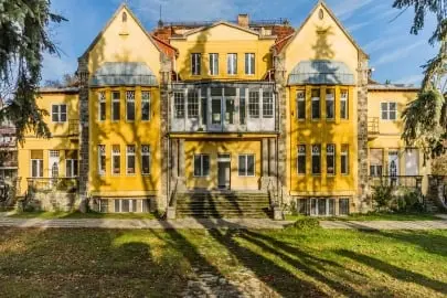 On the trail of a wild castle in the Buda Hills