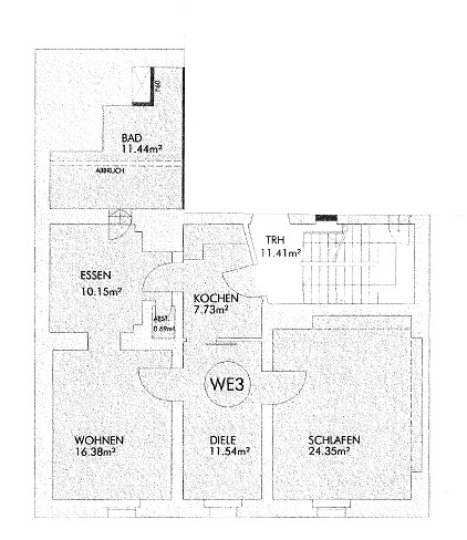 Listed historic building: 3-room apartment with spectacular rock garden
